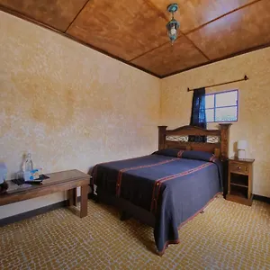 https://hotel-maya-ik.guatemalaantiguahotels.com