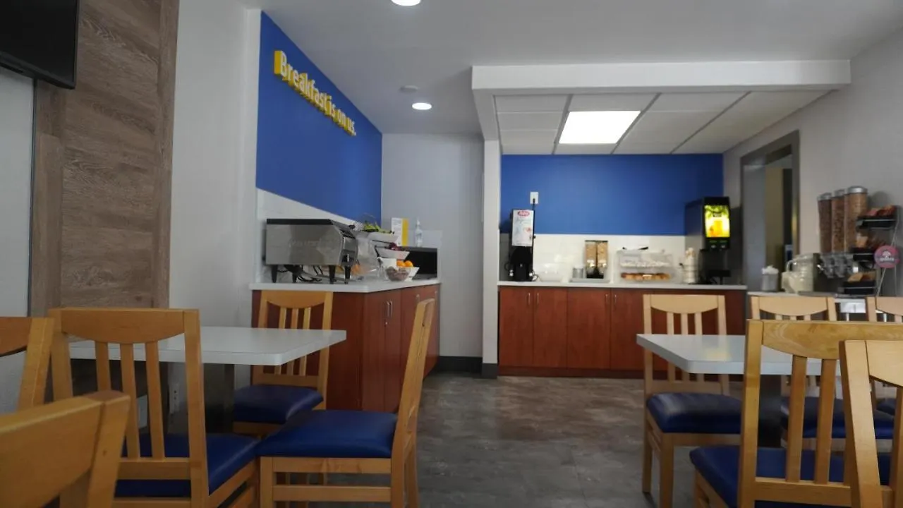Days Inn By Wyndham Niagara Falls Near The Falls